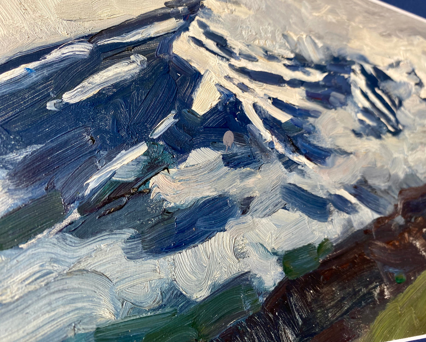 Verschneite Berggipfel. 1970er.