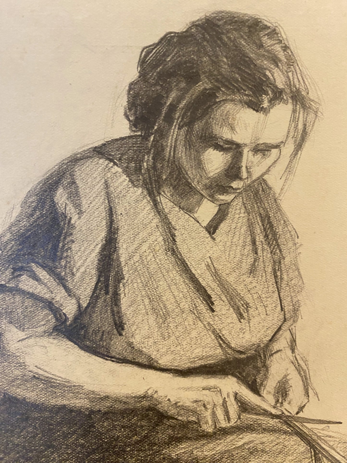 Porträt einer Frau, die ein Messer schärft. 1955.