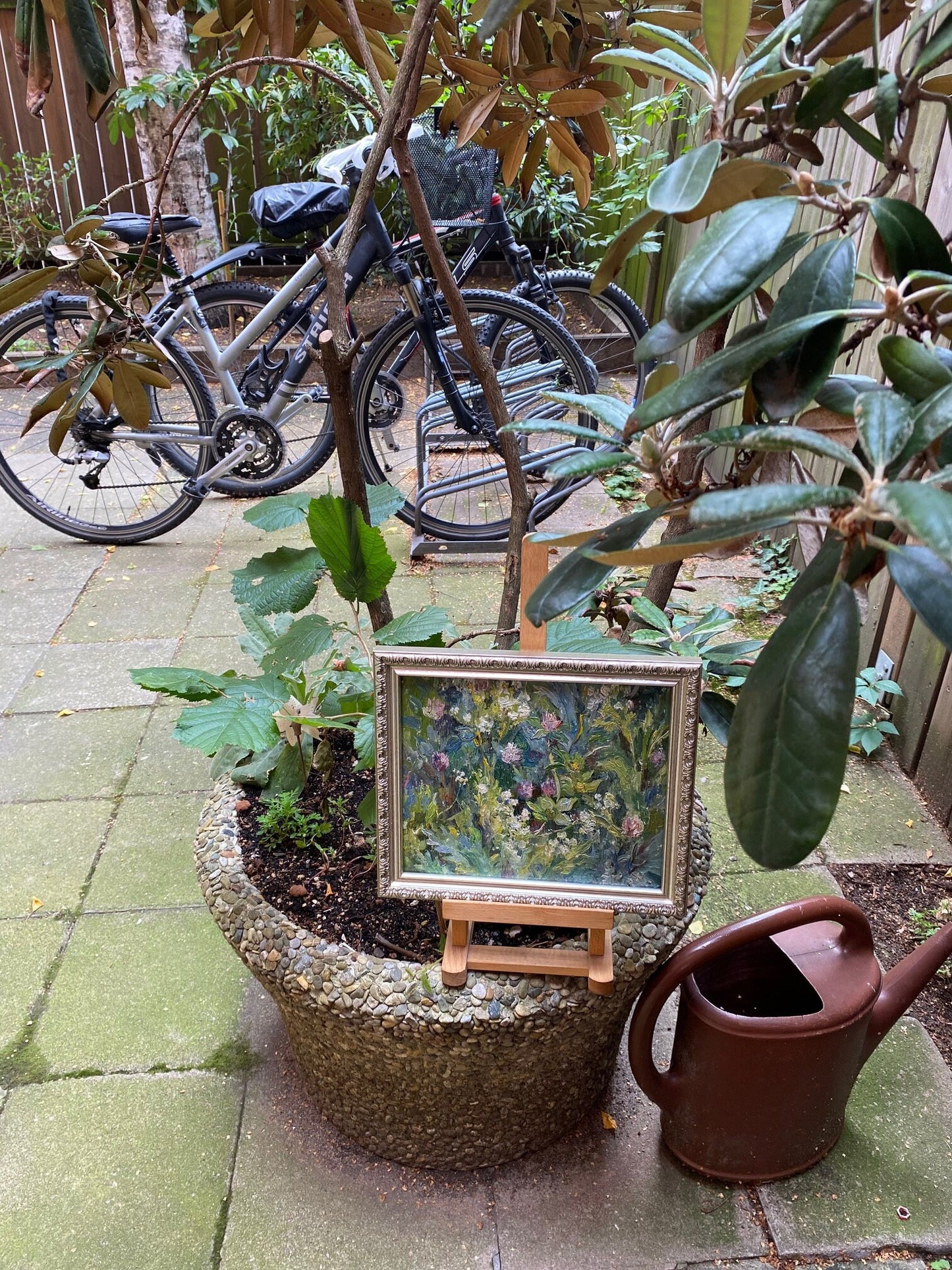 Wildblumen im Sommergarten. um 1980.